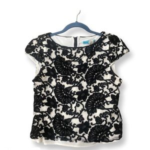 Alice + Olivia Floral Lace Print Top - Black and White Size Small